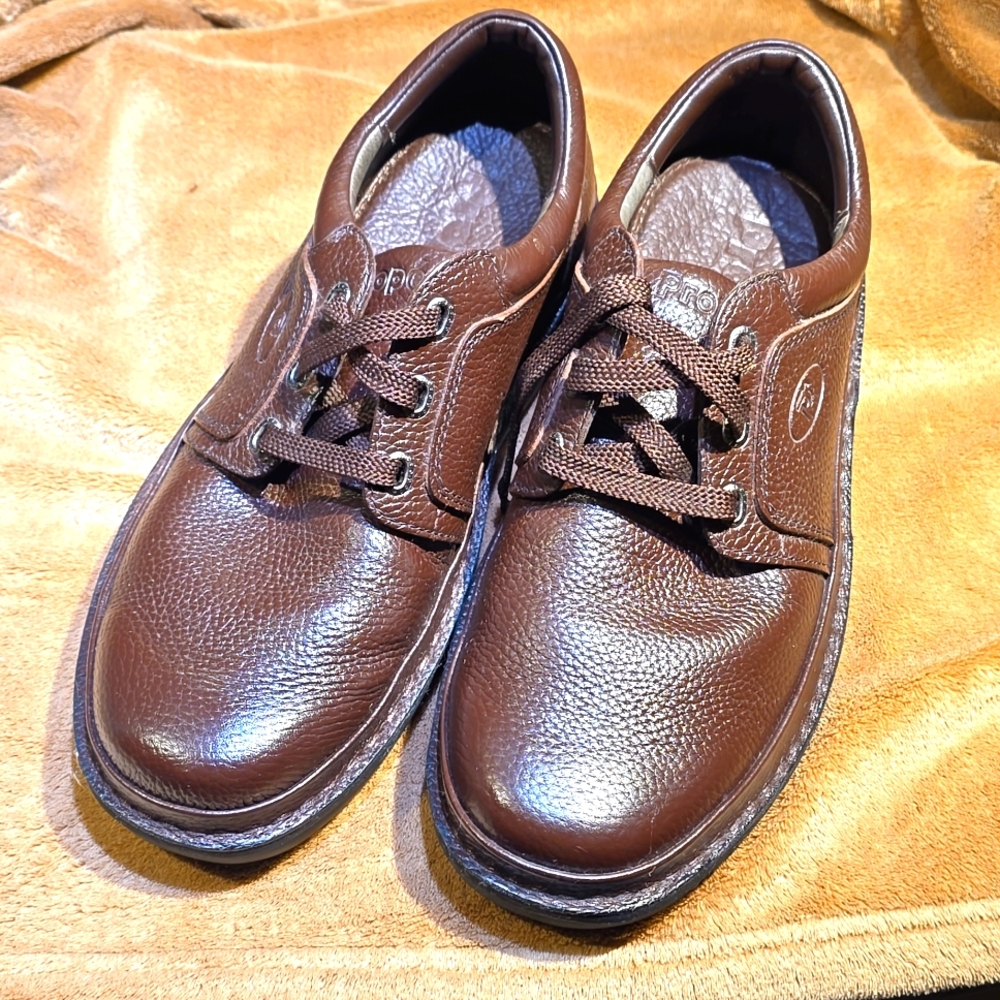 Propet Men's Villager Casual shoes